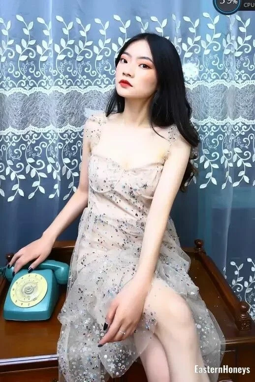 NieLe Profile image 2