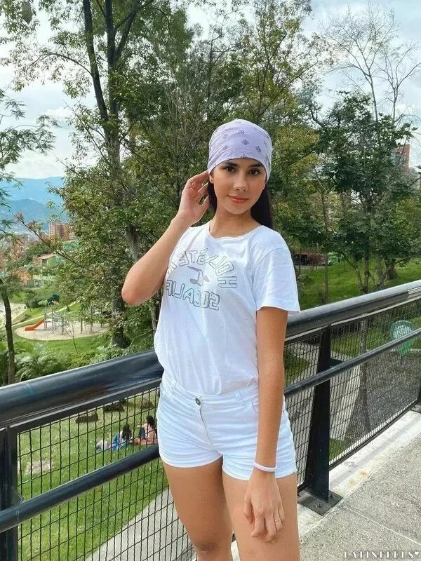 Natalia Profile image 1