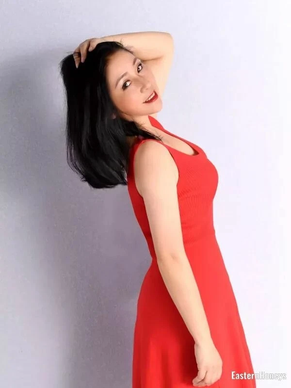 Amy Profile image 3