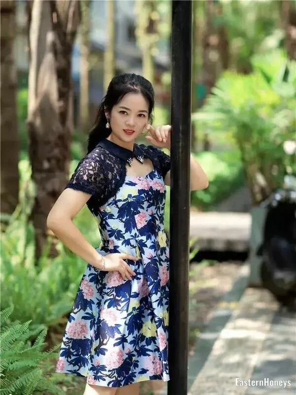 Zhi Profile image 2