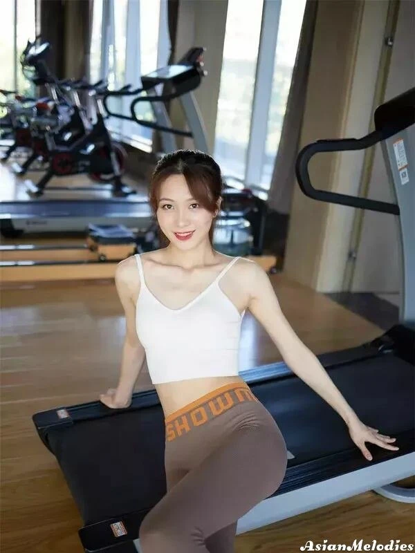Xinyi Profile image 1