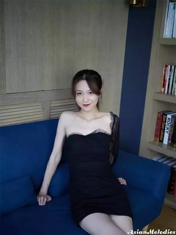 Xinyi Profile image 3